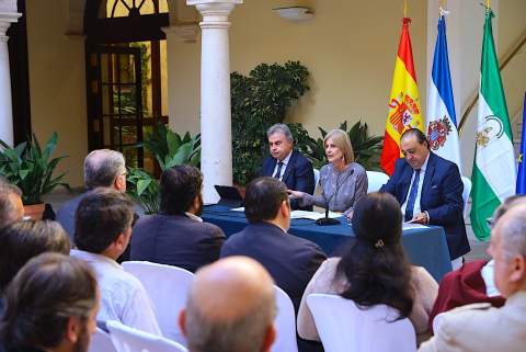 El Gobierno local y el sector cofrade impulsar&aacute;n la declaraci&oacute;n de la Semana Santa de Jerez como Fiesta de Inter&eacute;s Tur&iacute;stico Internacional