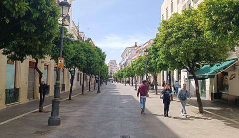 El centro de Jerez contar&aacute; con toldos en la calle Larga antes del inicio del verano
