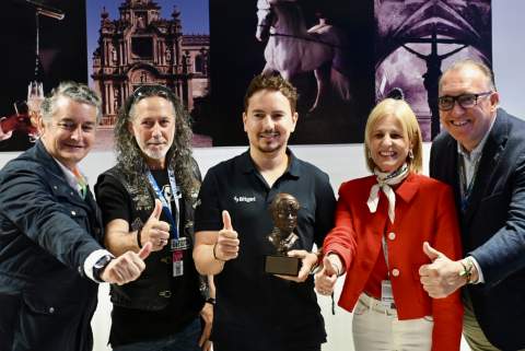 Jorge Lorenzo recibe el Premio del Motor Ciudad de Jerez 2026 en un emotivo homenaje a su trayectoria