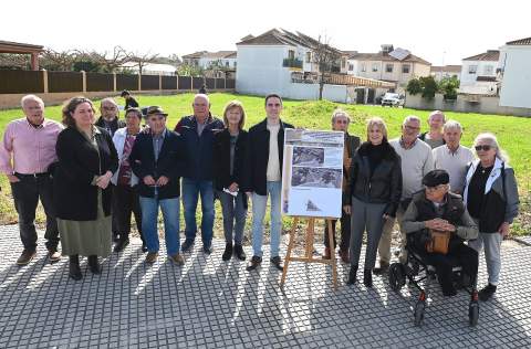 La Marquesa ganar&aacute; un nuevo aparcamiento con veinte plazas y zonas verdes en un solar ahora en desuso