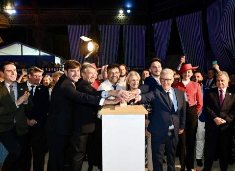 M&aacute;s de dos millones de puntos LED iluminan una Feria dedicada a la gastronom&iacute;a