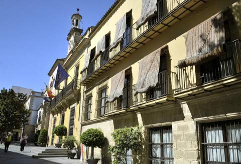 El Ayuntamiento aprueba la Oferta de Empleo P&uacute;blico 2026 con 104 plazas para reforzar los servicios municipales