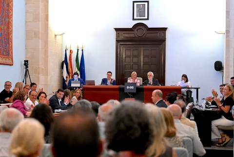 Declaraci&oacute;n conjunta del Pleno en agradecimiento a la valent&iacute;a de un taxista y a la rapidez de la Polic&iacute;a Nacional