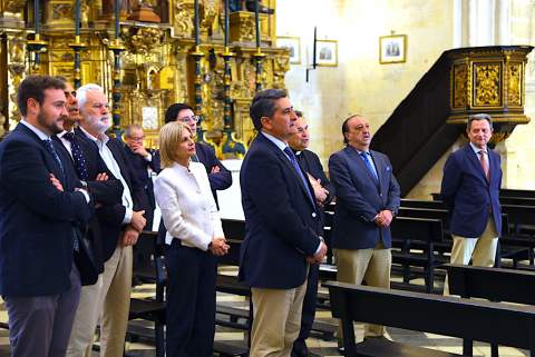 El Ayuntamiento y la Hermandad de la Vera Cruz estrechan lazos con el objetivo de restaurar al Cristo de la Esperanza