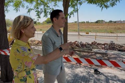 La avenida Juan Carlos I renueva su accesibilidad en un plan que llegar&aacute; a 55 calles de Jerez