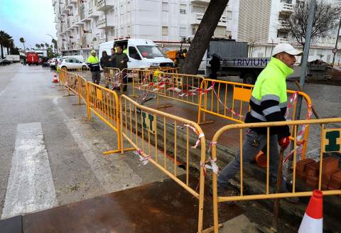 Plan de choque para la seguridad vial: Jerez renueva 40.000 se&ntilde;ales y pasos de cebra
