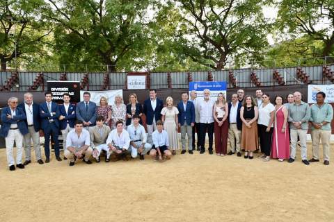 Jerez recupera su Escuela de Tauromaquia e inaugura un nuevo Centro de Divulgaci&oacute;n de la Biodiversidad y la Cultura Taurina