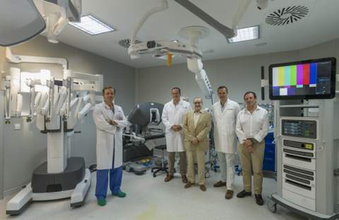 HLA Jerez Puerta del Sur se convierte en el primer hospital privado de C&aacute;diz en incorporar el robot quir&uacute;rgico Da Vinci