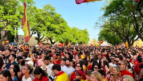 La Alameda Vieja se convierte en el epicentro de la afici&oacute;n jerezana en la conquista del Mundial