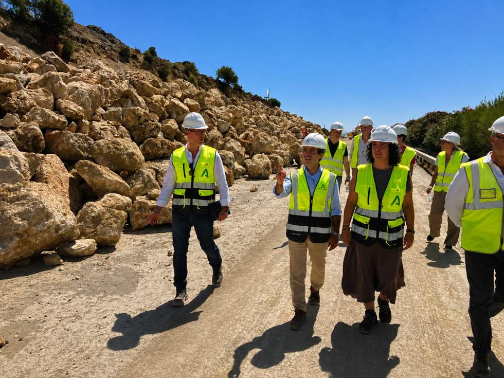 La Junta despliega m&aacute;s de 20 trabajadores en la obra de emergencia de la autov&iacute;a Jerez-Los Barrios