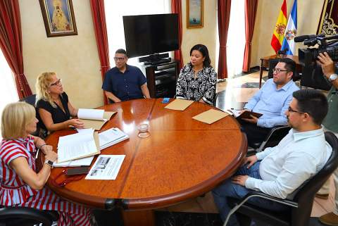 Garc&iacute;a-Pelayo estudia v&iacute;as de colaboraci&oacute;n con Mente y Sinton&iacute;a para reforzar la salud mental infantil y juvenil en Jerez
