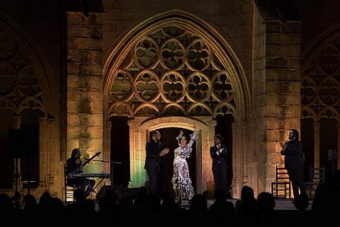 El cante de Tom&aacute;s Rubichi, Chelo Pantoja y Barullo, junto al baile de Soraya Clavijo, cierran el ciclo Viernes Flamenco