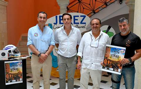 Las motos se adentran entre los vi&ntilde;edos de Jerez con la segunda edici&oacute;n de la Ruta Entre Vi&ntilde;as
