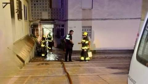Un aire acondicionado port&aacute;til provoca un incendio en una vivienda de la calle Oboe