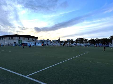 Aprobadas nuevas inversiones para modernizar la iluminaci&oacute;n de los campos de f&uacute;tbol y asegurar el grader&iacute;o de Chap&iacute;n