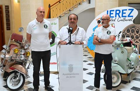 Las Vespas y Lambrettas cl&aacute;sicas recorrer&aacute;n la ciudad y sus pedan&iacute;as en las Fiestas de la Vendimia