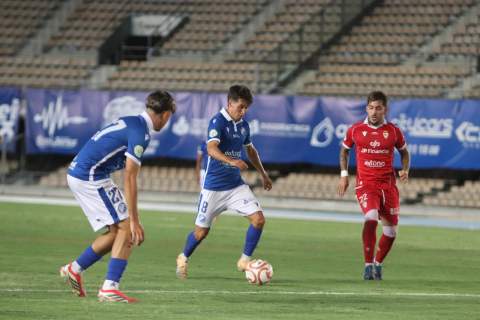 Tropez&oacute;n del Xerez DFC en Chap&iacute;n ante un Racing Portuense m&aacute;s efectivo en el estreno de la temporada