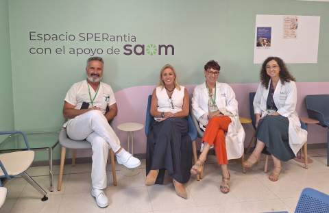 El Hospital de Jerez transforma las salas de espera de Oncolog&iacute;a para reducir la ansiedad de pacientes y familias