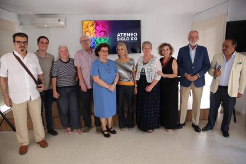 El Ateneo Siglo XXI abre una nueva etapa con su sede en Residencial Divina Pastora
