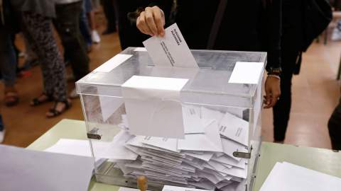 El Ayuntamiento de Jerez designa por sorteo a los integrantes de las 283 mesas electorales del 29N