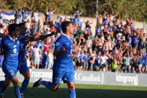 El Xerez CD frena al l&iacute;der y se lleva un punto de m&eacute;rito ante el Betis Deportivo