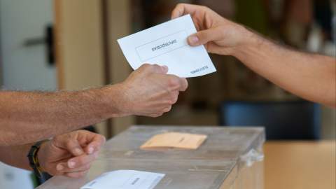 Gu&iacute;a completa: &iquest;Qu&eacute; hacer si te toca estar en una mesa electoral y c&oacute;mo librarte legalmente?