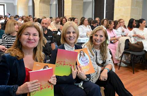 La violencia de g&eacute;nero en la comunidad gitana, a debate en Jerez