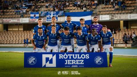 Platero lidera la remontada del Xerez DFC en una noche de sufrimiento y celebraci&oacute;n en Chap&iacute;n