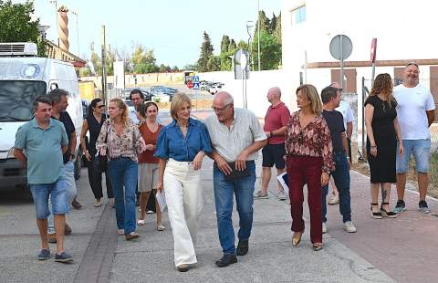 El Ayuntamiento anuncia nuevas actuaciones para mejorar la barriada El Pimiento